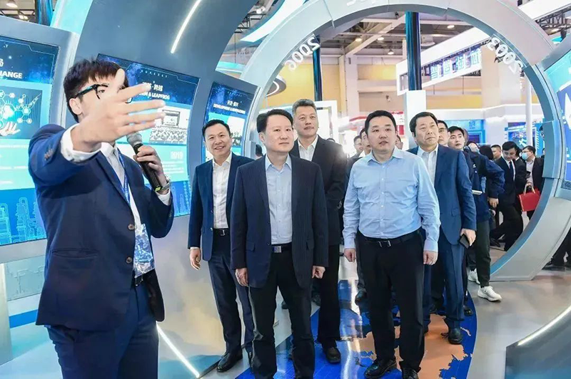 �������� ����δ�� | 2023��9599������������桤���ɿ͹�ҵƷչԲ����Ļ